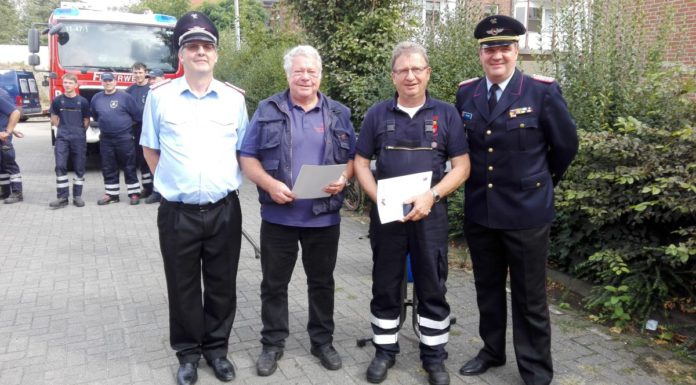 Bei Übung der Regionsfeuerwehrbereitsschaft erfolgte eine Ehrung