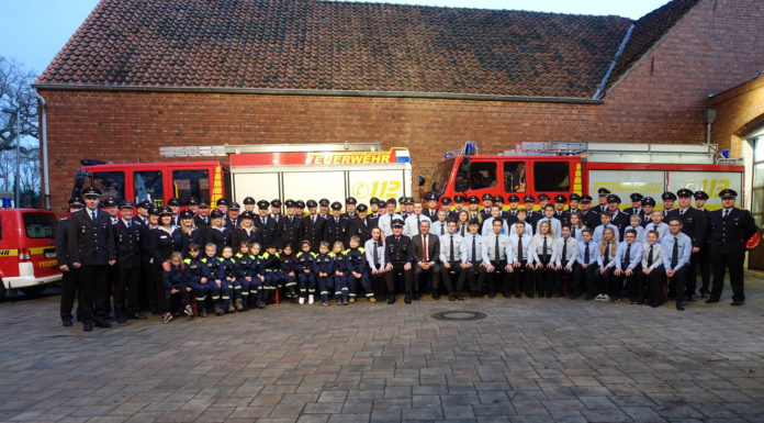 Wettbewerb „Euer Einsatz für Niedersachsen“: Minister Pistorius zeichnet Freiwillige Feuerwehr Luthe aus