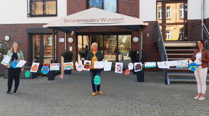 Bunte Bilder von Kindern für Senioren