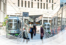 Ab Montag Pflicht: Mund- und Nasenschutz für Fahrgäste; Sonderfahrpläne werden erweitert