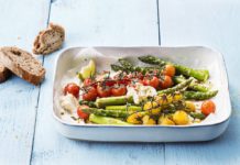 Ofenspargel mit Kirschtomaten