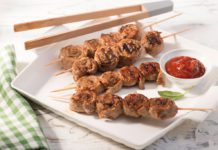 Gegrillte Mini-Rouladenspieße