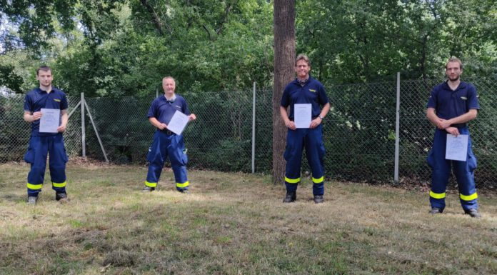Vier neue THW-Helfer in Wunstorf!