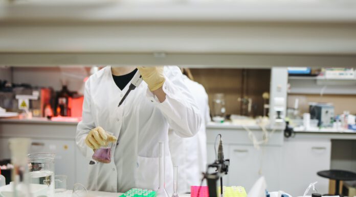 Diakonie in Niedersachsen kritisiert kostenfreie Corona-Tests für Rückkehrer aus Risikogebieten