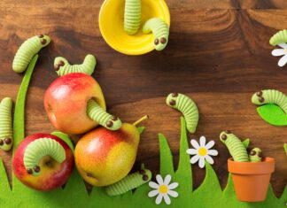 Raupen-Kekse Zubereitet mit: Sanella