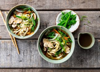 Würzige Gemüsesuppe mit Reisnudeln – Zubereitet mit: Knorr