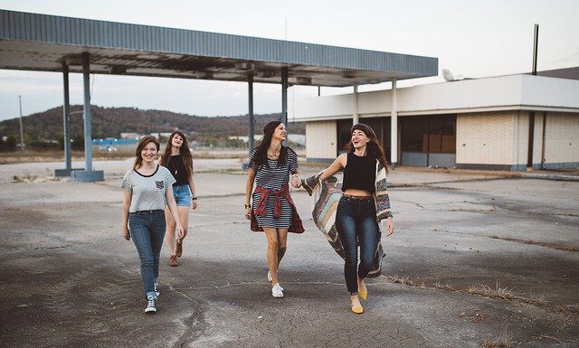 Die Jugend ist gefragt: Region startet Umfrage aller 14- und 15-jähriger junger Menschen in der Region Hannover