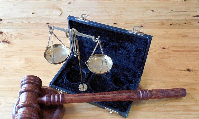 Stadt sucht neue stellvertretende Schiedsperson: Wer möchte ehrenamtlich schlichten?