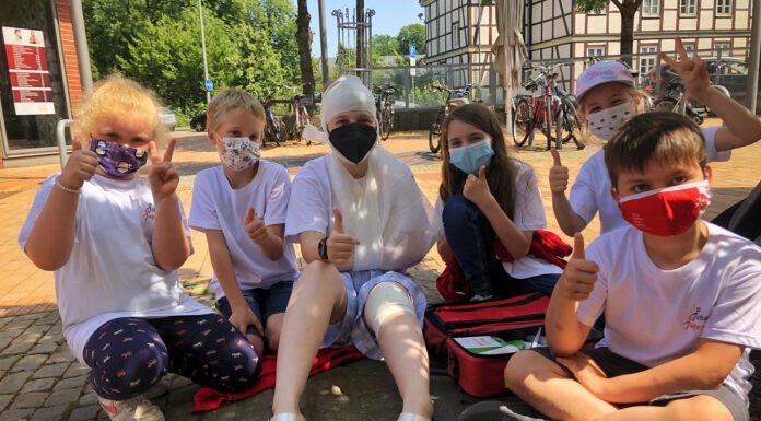 Johanniter-Jugend geht in die Sommerpause – Kanutour, Schnitzeljagd und Abschlussfeier waren ein voller Erfolg