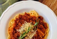 Wunstorf kocht: Eine Rezept für eine Sauce Bolognese