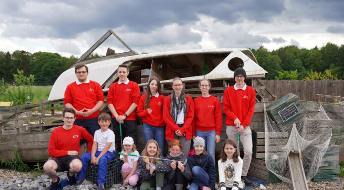 Ball um Ball, Bahn um Bahn – Johanniter-Jugend unternimmt Ausflug