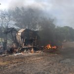 Feuerwehr kämpft mit Großaufgebot gegen Flächen- und Waldbrand in Mardorf