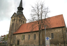 Stadtführung in Wunstorf am 05.10.2022 – lehrreicher Bummel durch den historischen Stadtkern Stadtkriche: Turmbesteigungen während der Weihnachtszeit fallen aus