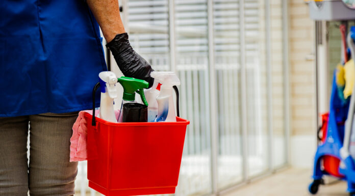 13 Euro pro Stunde – Deutlich mehr Geld für Reinigungskräfte in der Region Hannover