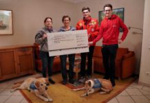 Johanniter-Jugend übergibt Spende, am 11.11.2022 findet in diesem Jahr der Laternenumzug statt