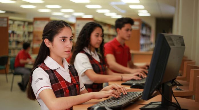 Gastschülerprogramm: Schüler aus Lateinamerika suchen nette Gastfamilien in Deutschland