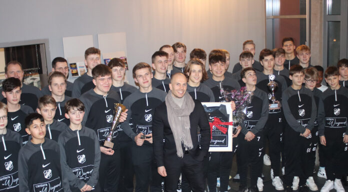 Neue Trainingskleidung für Mannschaften des TSV Luthe