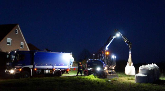 THW-Ortsverbände Stadthagen und Wunstorf unterstützten Kampfmittelräumung in Bordenau THW-Ortsverbände Stadthagen und Wunstorf bei der Kampfmittelräumung. Foto: THW Ortsverband Wunstorf