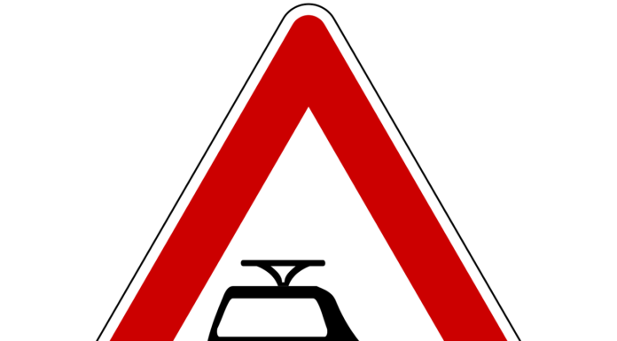 Sperrung Bahnübergang Am Hohen Holz vom 24.04. bis 16.06.23 Sperrung Bahnübergang Am Hohen Holz. Themenfoto.