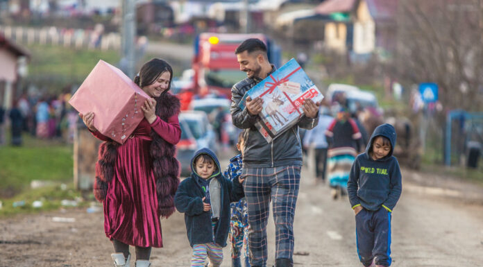 Johanniter-Weihnachtstrucker starten diesjährige Hilfsaktion Johanniter-Weihnachtstrucker starten diesjährige Hilfsaktion