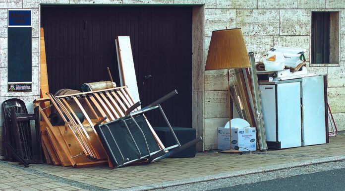 aha unterstützt Hochwasseropfer: Nasser Sperrmüll kann kostenfrei entsorgt werden aha unterstützt Hochwasseropfer: Nasser Sperrmüll kann kostenfrei entsorgt werden