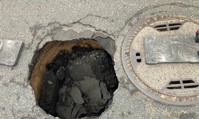 Luther Verkehrsader blockiert: Straßeneinbruch erzwingt Vollsperrung Luther Verkehrsader blockiert: Straßeneinbruch erzwingt Vollsperrung