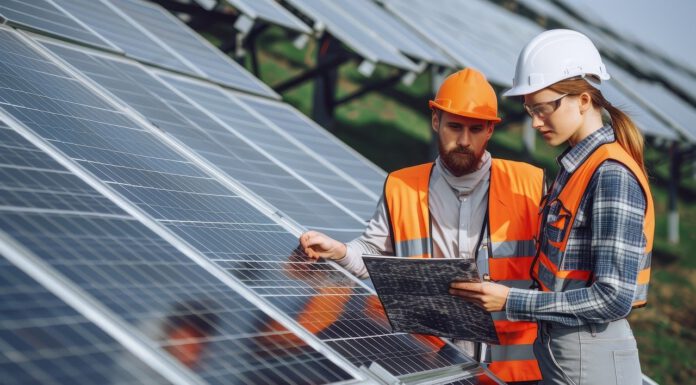 Solarenergie vom eigenen Dach: Infoabend zum Thema Solarenergie am 16.04.2024 Solarenergie vom eigenen Dach: Infoabend zum Thema Solarenergie am 16.04.2024