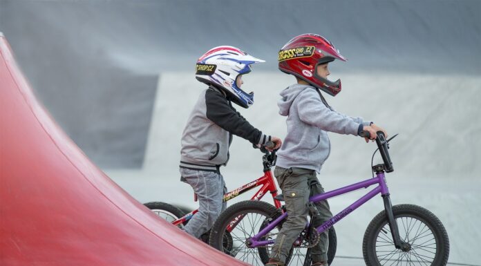 Baustart des Fahrradparcours an der Reiterkuhle in Wunstorf für Mountainbiker und BMX-Fahrer Die Bauarbeiten für den Fahrradparcours an der Reiterkuhle in Wunstorf beginnen nächste Woche und versprechen ein neues Sportangebot