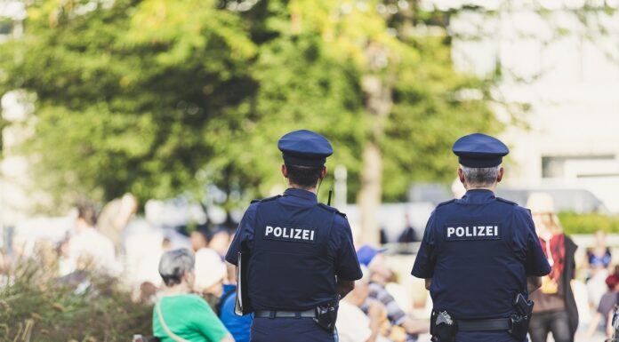 Sicherheit im Alltag: Polizei informiert auf Wunstorfer Wochenmarkt an vier Freitagen Die Polizei informiert über Sicherheit im Alltag auf dem Wunstorfer Wochenmarkt an vier Freitagen im Jahr 2025