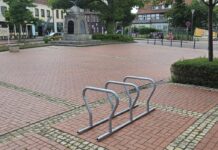 In Steinhude wurden neue Abstellmöglichkeiten für Fahrräder geschaffen, um die Nutzung von Fahrrädern zu fördern und zu verbessern