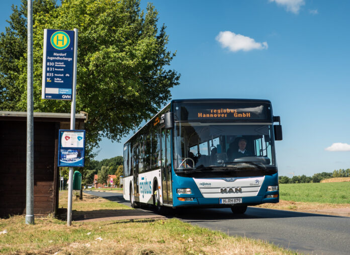 Am 15. Juni 2025 erfolgen Änderungen im Busverkehr wegen des Steinhuder-Meer-Triathlon bei den Linien 740, 741 und 835