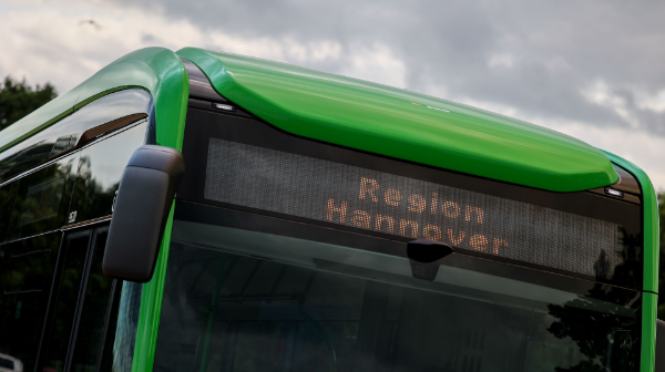 Zusätzliche Nachtverkehre an Feiertagen im Oktober für die Region Hannover Zusätzliche Nachtverkehre werden bei Bus, Stadtbahn und sprinit an Feiertagen am 2. und 30. Oktober angeboten