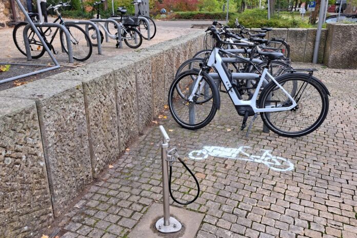 Fahrradbügel für Lasten- und Spezialfahrräder in Wunstorfs Innenstadt geplant. Neue Möglichkeiten für die Mobilität werden geschaffen