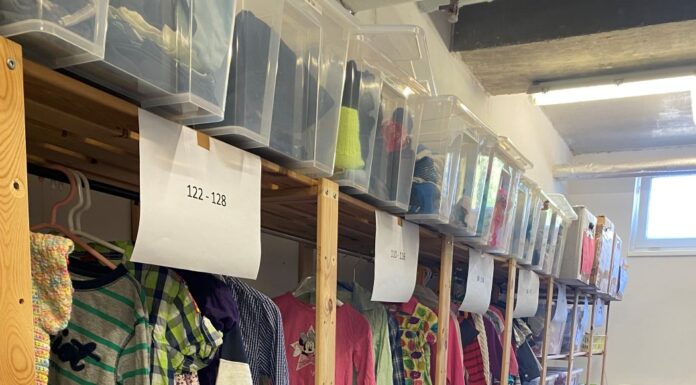 Spendenpause in der Kleiderkammer des Johanniter-Wohnheims am Luther Weg Spendenpause in der Kleiderkammer sorgt für Verständnis. Die Lagerkapazitäten sind aufgrund der Hilfsbereitschaft erschöpft