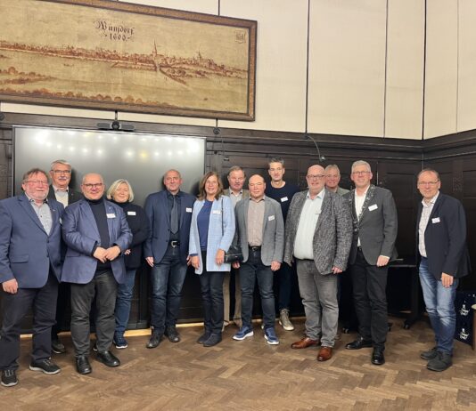 35 Jahre Städtepartnerschaft mit Wolmirstedt: Wunstorf feiert das Jubiläum 35 Jahre Städtepartnerschaft mit Wolmirstedt: Wunstorf feiert das Jubiläum und zeigt die lebendige Verbindung zwischen den Städten