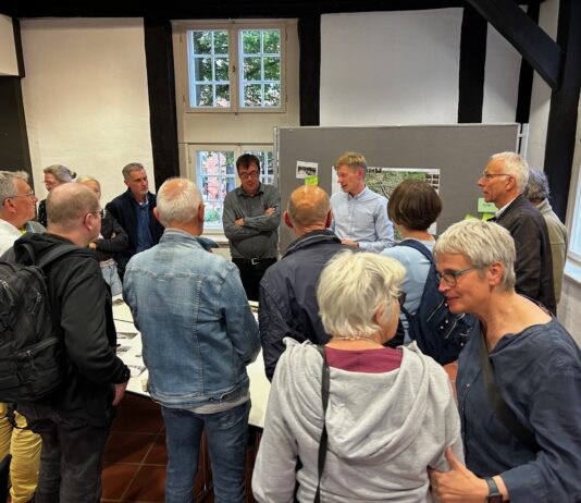 Wettbewerbsergebnisse: Stadt Wunstorf präsentiert Entwürfe zur Innenstadtgestaltung Wettbewerbsergebnisse: Stadt Wunstorf präsentiert Entwürfe zur Innenstadtgestaltung in einer öffentlichen Infoveranstaltung