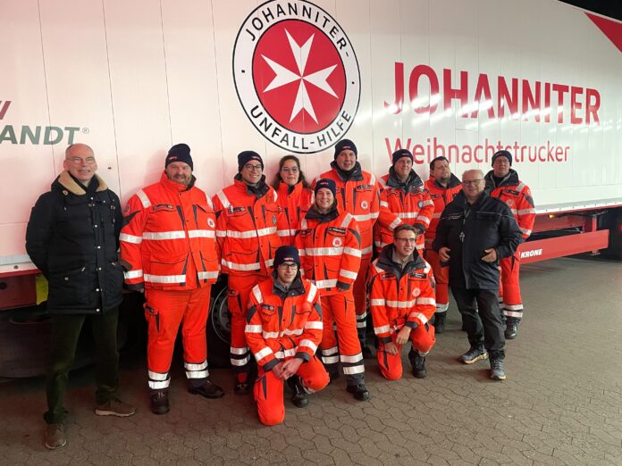 Wundertüten für die Ukraine: Johanniter-Konvoi bringt 5000 Pakete nach Rumänien und unterstützt Bedürftige vor Ort