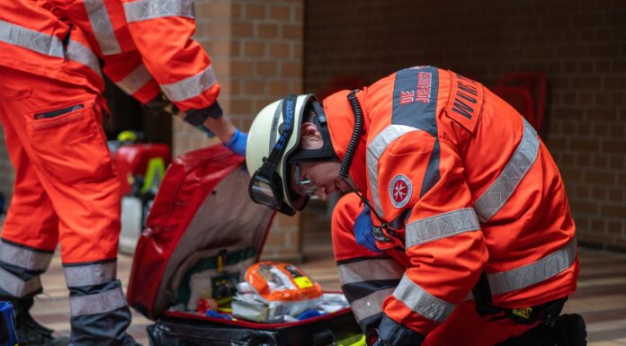 Alarmübung des Ehrenamts der Johanniter – Erfolgreiche Übung unter realistischen Bedingungen Die Alarmübung des Ehrenamts der Johanniter zeigt erfolgreiche Zusammenarbeit unter realistischen Bedingungen in Wunstorf