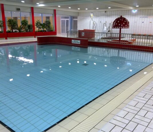 Badebetrieb am 2. Februar geschlossen: Sicherheitsschulung legt Schwimmbad für 1 Tag still Badebetrieb am 2. Februar geschlossen: Das Bad ist wegen Sicherheitsschulung nur für Vereine geöffnet, ab 3. Februar wieder offen