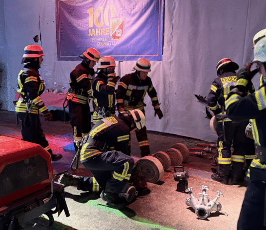Winterwettkämpfe der Feuerwehr Kolenfeld im Jubiläumsjahr voller Erfolg Winterwettkämpfe der Feuerwehr Kolenfeld erfolgreich: Ein stimmungsvoller Auftakt ins Jubiläumsjahr begeistert die Besucher