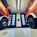 Tote Person nach Wohnungsbrand in Großenheidorn gefunden – Feuer zerstört Küche, Rettungskräfte im Einsatz Tote nach Wohnungsbrand gefunden: In verruester Wohnung entdeckt; Kueche zerstört. Feuerwehr und Polizei ermitteln zur Ursache
