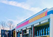 Rauchentwicklung in Industriehalle in Großenheidorn Rauchentwicklung in Industriehalle sorgt für Alarmstufe: Feuerwehr gibt Entwarnung nach erfolgreicher Erkundung