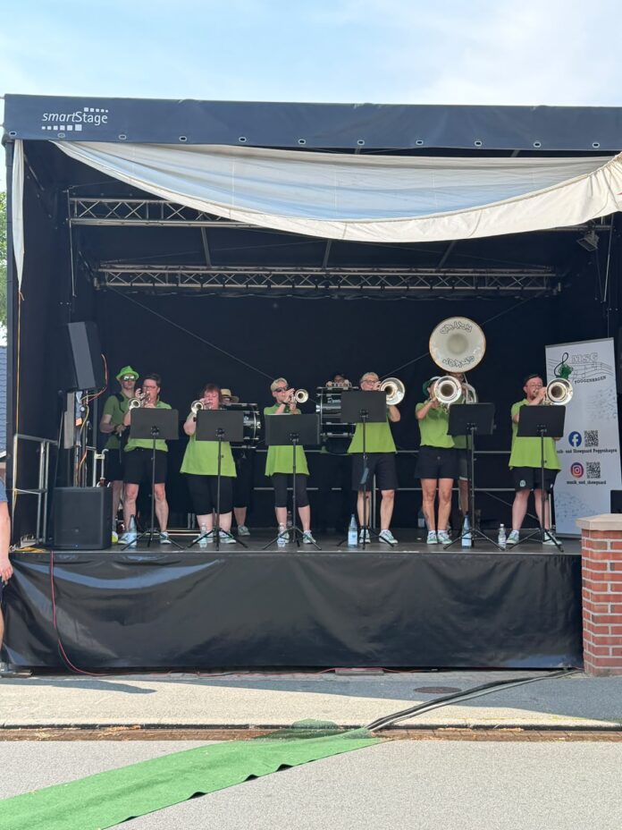 Beim Hauptstraßenfest 2026 in Luthe kamen viele Besucher in die Hauptstraße. Vereine, Musik und Spenden prägten das Fest