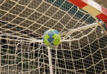 Steinhuder Meer Feldhandballturnier in Großenheidorn Steinhuder Meer Feldhandballturnier in Großenheidorn: Drei Tage mit Spiel ohne Grenzen, Feldhandball, Hallendisco und Jugendspielen