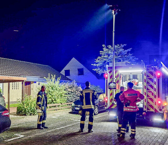 Unwetter in Wunstorf: Stadtfeuerwehr arbeitet über 80 Einsatzstellen ab Unwetter in Wunstorf: Die Stadtfeuerwehr bearbeitet nach Starkregen über 80 Einsatzstellen im Stadtgebiet - von 22 Uhr bis 3 Uhr