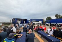 THW beginnt Neubau in Wunstorf – Spatenstich An der Feldmark markiert Aufbruch THW-Neubau in Wunstorf: Am 11. September fiel an der Feldmark der Spatenstich. Das Projekt wächst auf 8.500 Quadratmeter